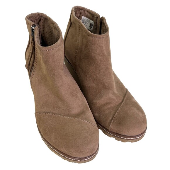 Toms Brown Ankle Boots - Picture 3 of 11
